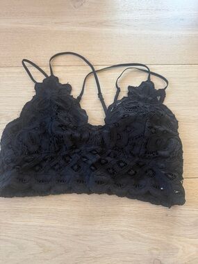 Anemone bralette in lace